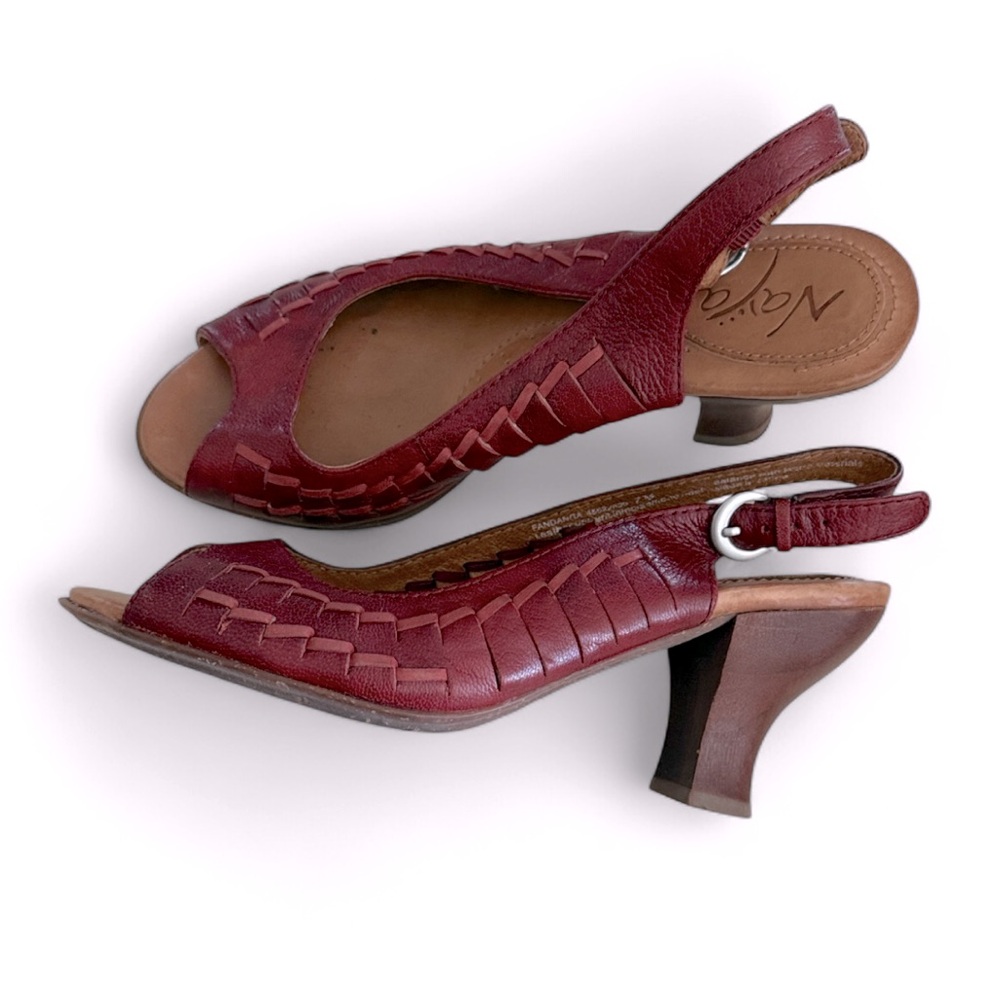 Naya Fandanga peep toe slingbacks